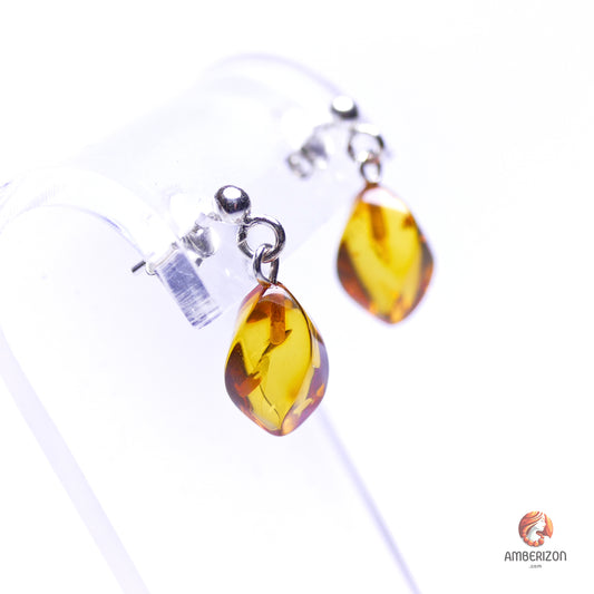 Faceted Baltic amber stone earrings - Studs