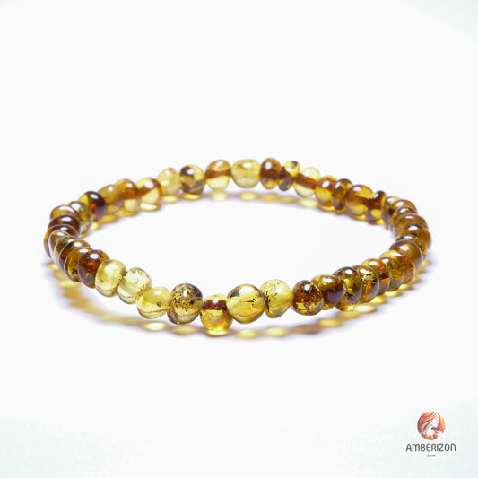 Lemon-green Baltic amber bracelet - Polished baroque beads