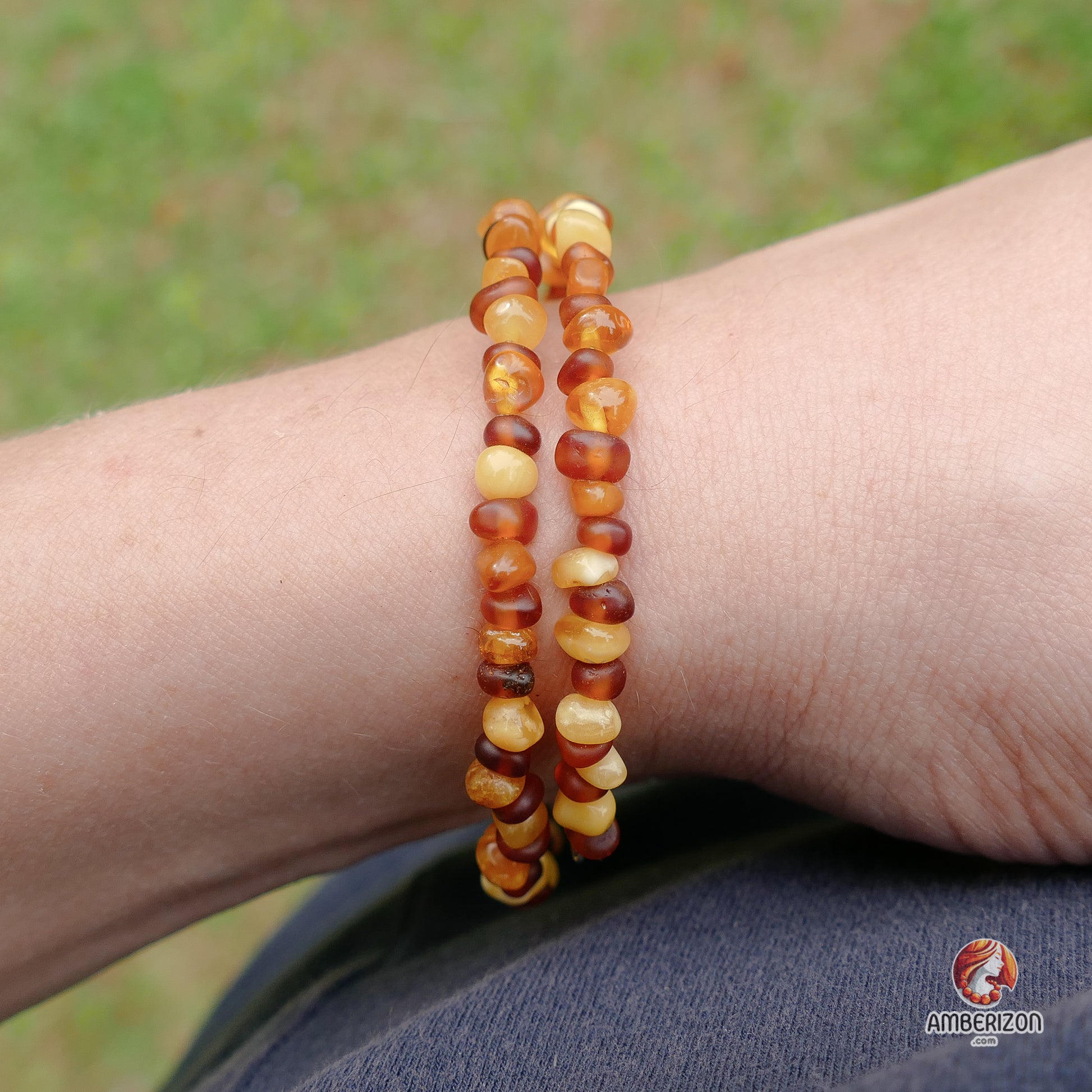 Memory wire Baltic amber bracelet - Raw unpolished beads